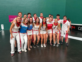 Fotos de la VIII edición del torneo San Fermín de pelota a mano femenina