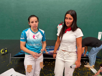Fotos de la VIII edición del torneo San Fermín de pelota a mano femenina