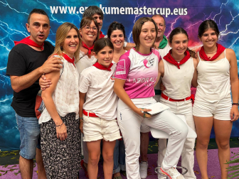 Fotos de la VIII edición del torneo San Fermín de pelota a mano femenina
