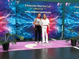 Fotos de la VIII edición del torneo San Fermín de pelota a mano femenina