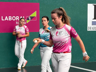 Fotos de la VIII edición del torneo San Fermín de pelota a mano femenina