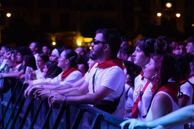 Fotos del concierto de Merina Gris en la plaza del Castillo