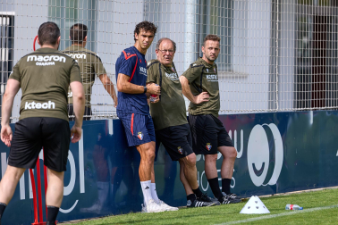 Fotos del entrenamiento de Osasuna en Tajonar de este lunes