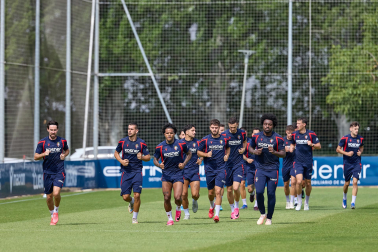 Fotos del entrenamiento de Osasuna en Tajonar de este lunes