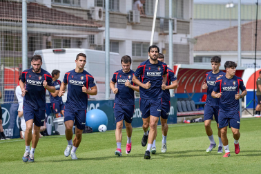 Fotos del entrenamiento de Osasuna en Tajonar de este lunes