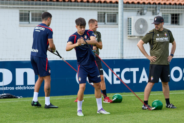 Fotos del entrenamiento de Osasuna en Tajonar de este lunes