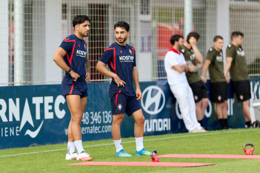 Fotos del entrenamiento de Osasuna en Tajonar de este lunes