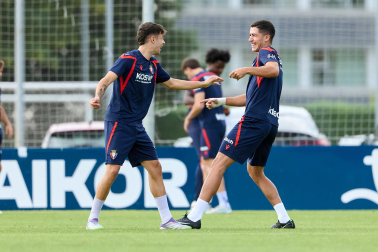 Fotos del entrenamiento de Osasuna en Tajonar de este lunes