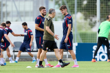 Fotos del entrenamiento de Osasuna en Tajonar de este lunes