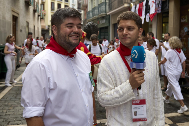 Foto de la salida de gigantes y cabezudos el 13 de julio de San Fermín 2026