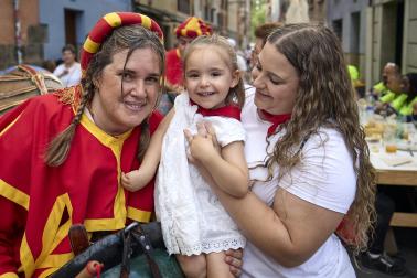 Foto de la salida de gigantes y cabezudos el 13 de julio de San Fermín 2026