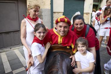 Foto de la salida de gigantes y cabezudos el 13 de julio de San Fermín 2026