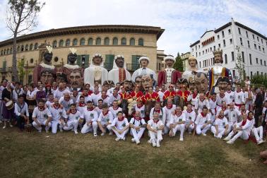 Foto de la salida de gigantes y cabezudos el 13 de julio de San Fermín 2026
