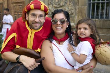 Foto de la salida de gigantes y cabezudos el 13 de julio de San Fermín 2026