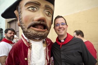 Foto de la salida de gigantes y cabezudos el 13 de julio de San Fermín 2026