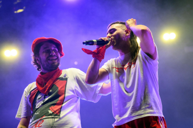 Fotos del concierto de Hofe en la Plaza del Castillo en San Fermín 2026