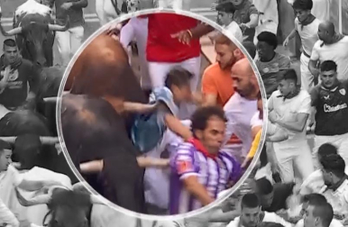 Vídeo de cómo un toro arrastra a un mozo por la camiseta en el octavo encierro de San Fermín 2026