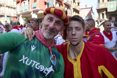 Foto de la despedida de la Comparsa de Gigantes y Cabezudos este 14 de julio de San Fermín 2026.