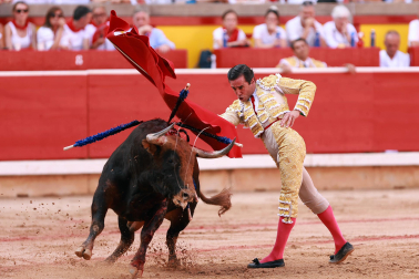 Fotos de la corrida del 14 de julio de la Feria del Toro 2026 con Juan Ortega, Roca Rey y Tomás Rufo