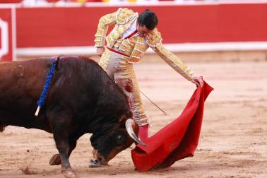 Fotos de la corrida del 14 de julio de la Feria del Toro 2026 con Juan Ortega, Roca Rey y Tomás Rufo