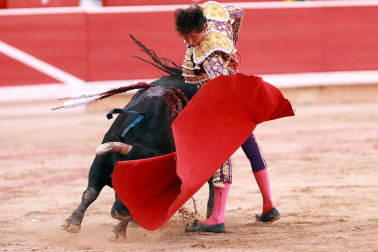Fotos de la corrida del 14 de julio de la Feria del Toro 2026 con Juan Ortega, Roca Rey y Tomás Rufo