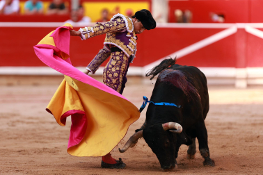 Fotos de la corrida del 14 de julio de la Feria del Toro 2026 con Juan Ortega, Roca Rey y Tomás Rufo