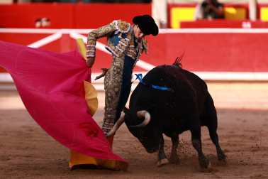 Fotos de la corrida del 14 de julio de la Feria del Toro 2026 con Juan Ortega, Roca Rey y Tomás Rufo