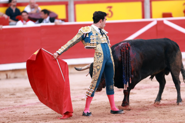 Fotos de la corrida del 14 de julio de la Feria del Toro 2026 con Juan Ortega, Roca Rey y Tomás Rufo