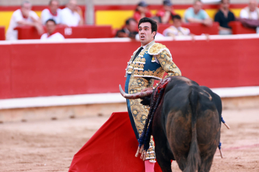 Fotos de la corrida del 14 de julio de la Feria del Toro 2026 con Juan Ortega, Roca Rey y Tomás Rufo