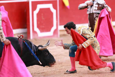 Fotos de la corrida del 14 de julio de la Feria del Toro 2026 con Juan Ortega, Roca Rey y Tomás Rufo
