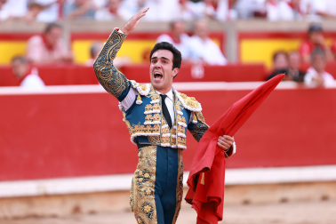 Fotos de la corrida del 14 de julio de la Feria del Toro 2026 con Juan Ortega, Roca Rey y Tomás Rufo