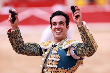 Fotos de la corrida del 14 de julio de la Feria del Toro 2026 con Juan Ortega, Roca Rey y Tomás Rufo