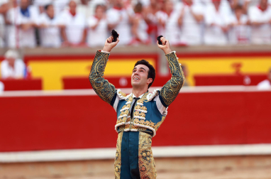 Fotos de la corrida del 14 de julio de la Feria del Toro 2026 con Juan Ortega, Roca Rey y Tomás Rufo