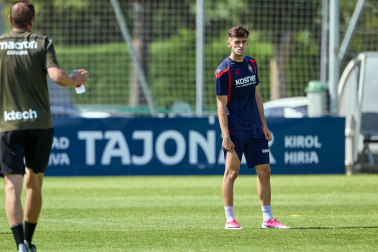 Entrenamiento de pretemporada del C.A. Osasun en Tajonar este miércoles, 15 de julio