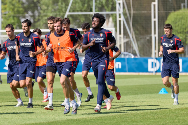Entrenamiento de pretemporada del C.A. Osasun en Tajonar este miércoles, 15 de julio