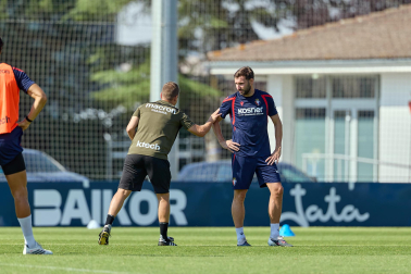 Entrenamiento de pretemporada del C.A. Osasun en Tajonar este miércoles, 15 de julio