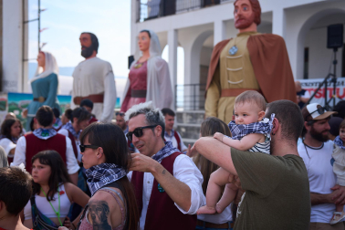 Fotos del cohete del inicio de las fiestas de Irurtzun 2026