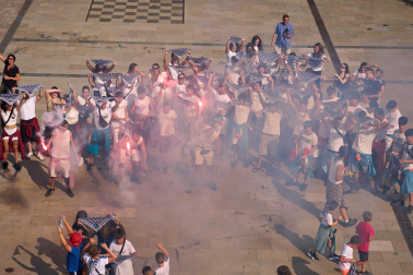 Fotos del cohete del inicio de las fiestas de Irurtzun 2026