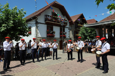 Fotos del inicio de las fiestas de Ezcároz 2026