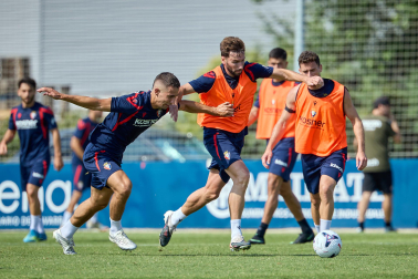 Fotos del entrenamiento de Osasuna de este sábado en Tajonar