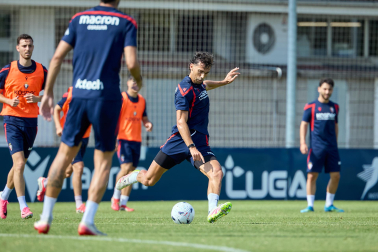 Fotos del entrenamiento de Osasuna de este sábado en Tajonar