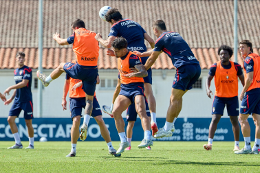 Fotos del entrenamiento de Osasuna de este sábado en Tajonar