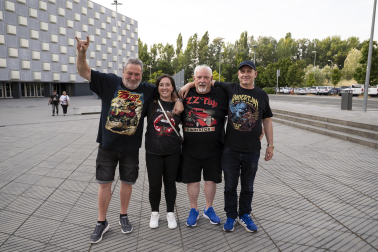 Fotos del ambiente y del concierto de ZZTop en Pamplona