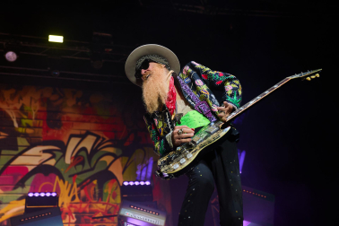 Fotos del ambiente y del concierto de ZZTop en Pamplona