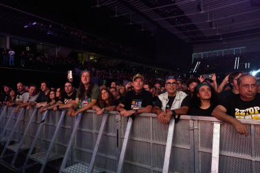 Fotos del ambiente y del concierto de ZZTop en Pamplona