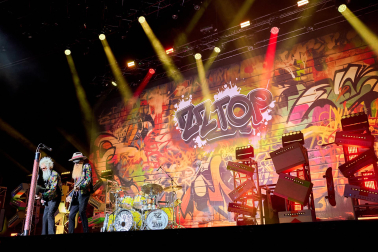 Fotos del ambiente y del concierto de ZZTop en Pamplona