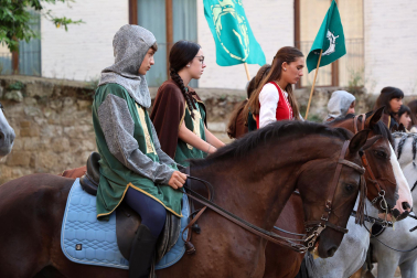 Fotos del pregón inaugural de la Semana Medieval de Estella