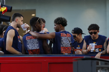 Fotos de la celebración y la rúa de los campeones del mundo
