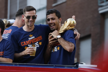 Fotos de la celebración y la rúa de los campeones del mundo