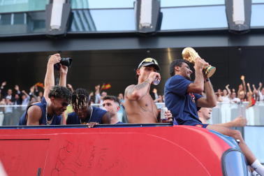 Fotos de la celebración y la rúa de los campeones del mundo